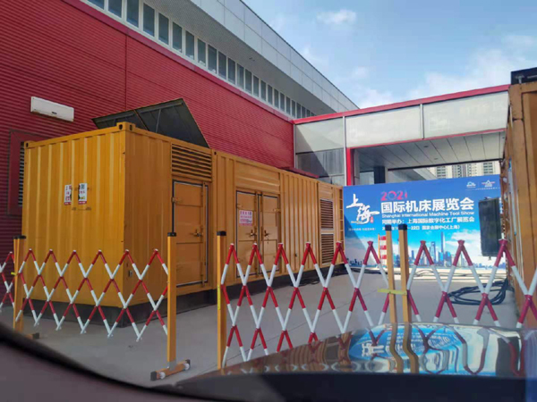 墨玉出租发电机-柴油发电机和汽油发电机哪个更好一些？
